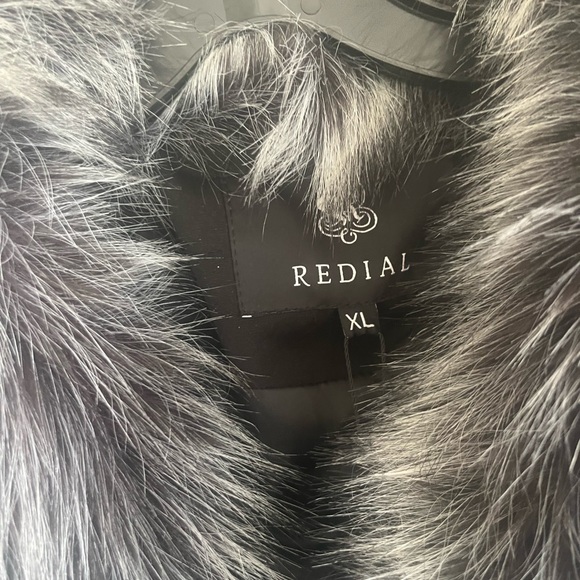 Reidal Women's Black Puffer Jacket with Faux Fur Collar - Picture 5 of 5